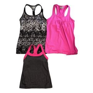 Set Of 3 Women’s Tank Tops Athleta & GapFit X-Small Stretch Pink Black Gray XS